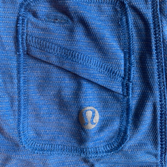 Lululemon workout top - Picture 3 of 3